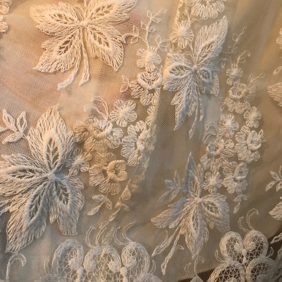 Claire Pettibone Ivory Constance Wedding Dress - Picture 8 of 15